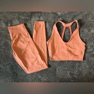 Gymshark x Whitney Simmons Set - Canyon Red